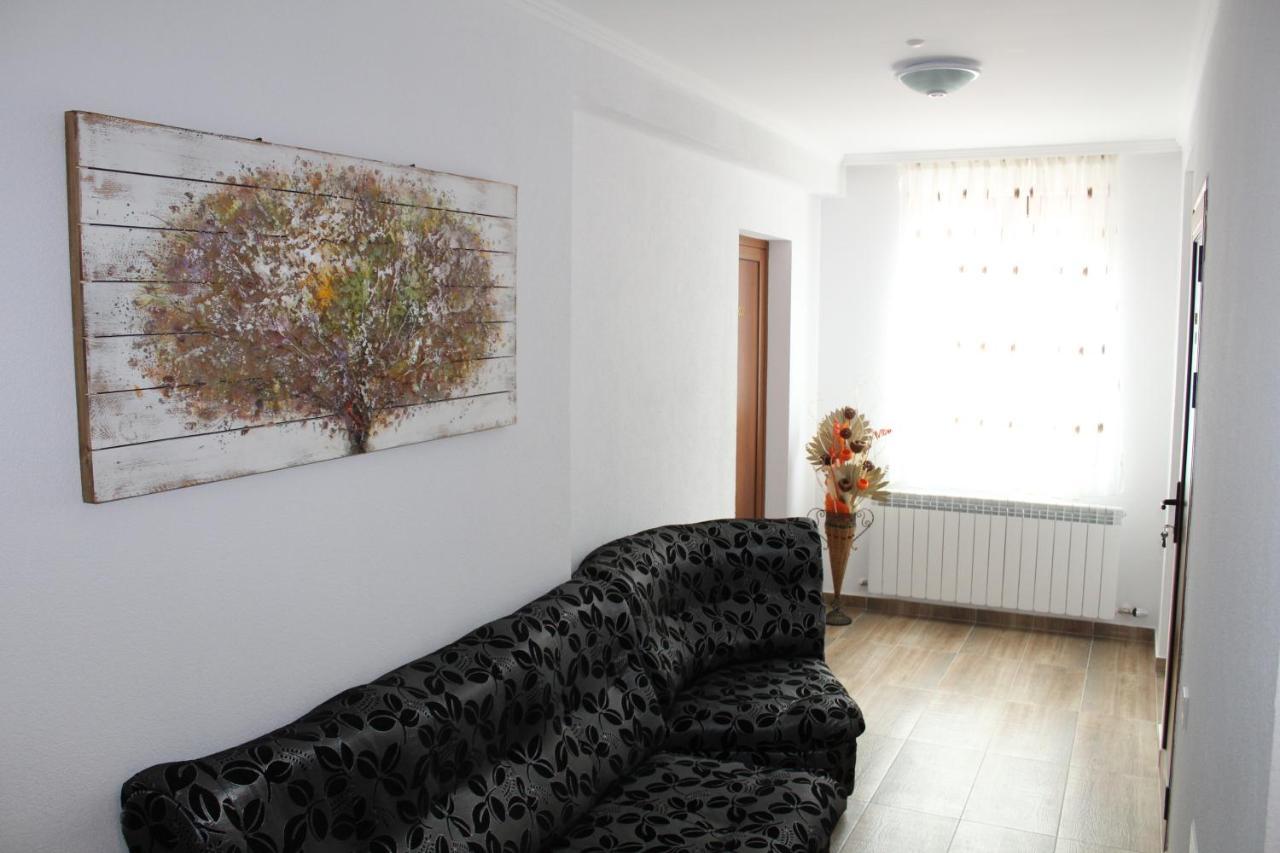 Къща За Гости Мишурови Paşmaklı Dış mekan fotoğraf